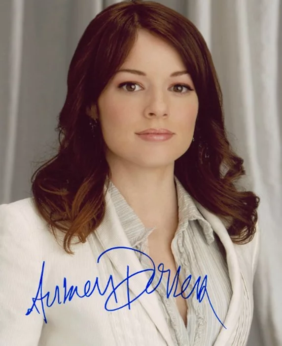 Aubrey Dollar autograph