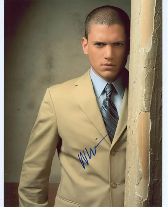 Wentworth Miller autograph
