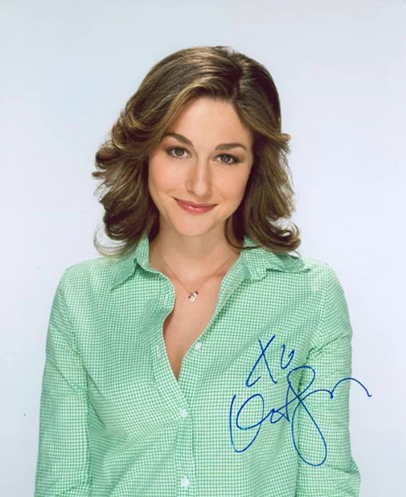 Kat Foster autograph