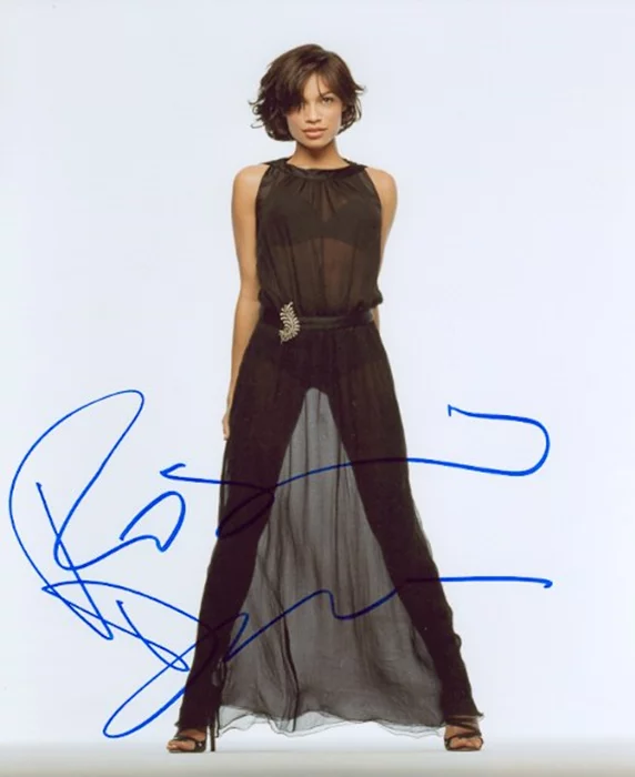 Rosario Dawson autograph