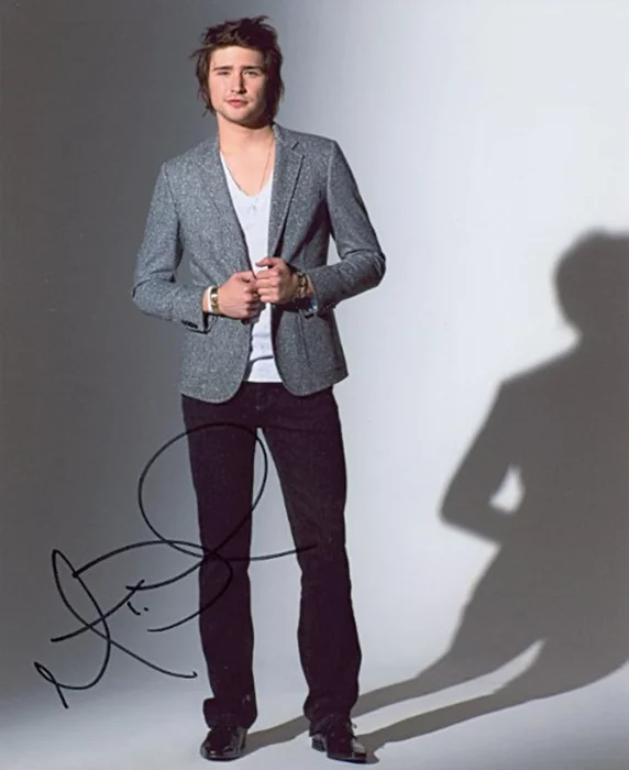 Matt Dallas autograph