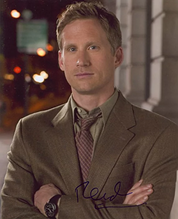 Reed Diamond autograph