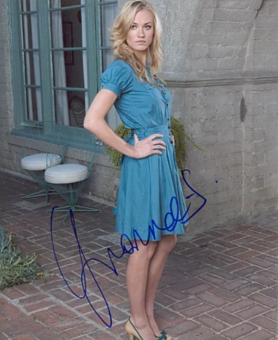 Yvonne Strzechowski autograph
