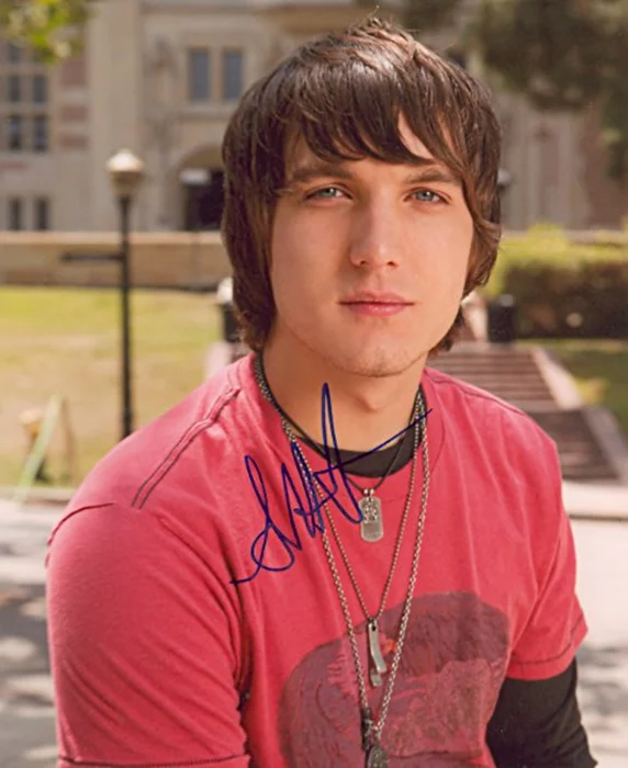Scott Michael Foster autograph