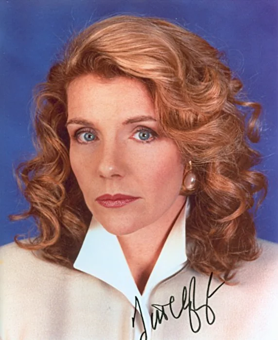 Jill Clayburgh autograph
