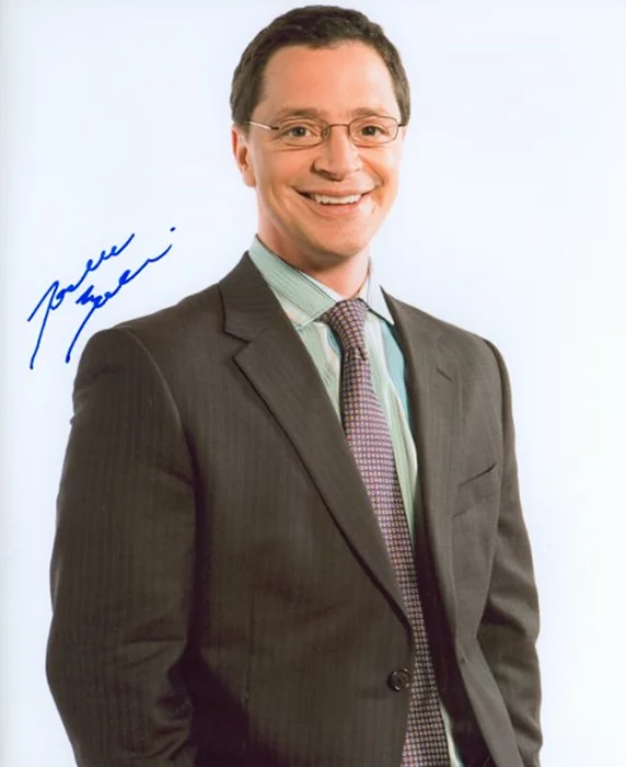 Joshua Malina autograph