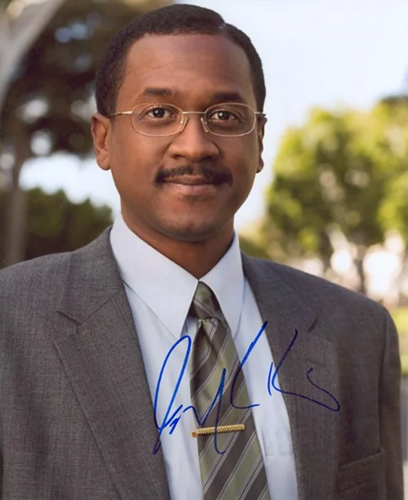 Jerry Minor autograph