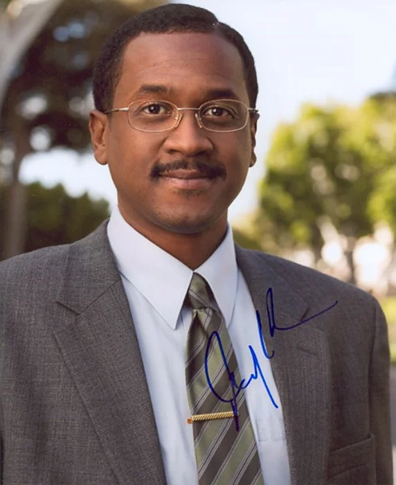 Jerry Minor autograph