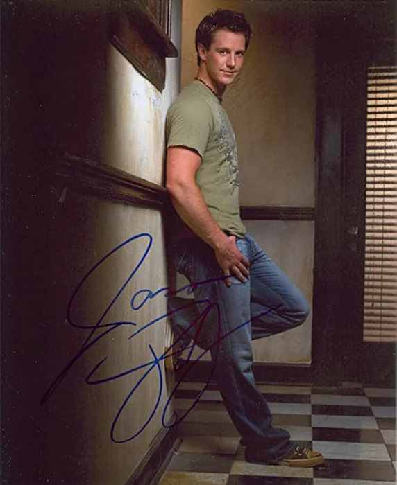 Jason Dohring autograph