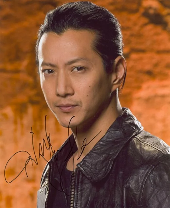 Will Yun Lee autograph