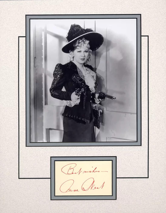 Mae West autograph