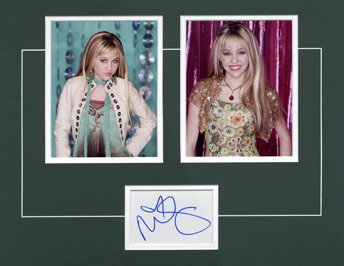 Miley Cyrus autograph