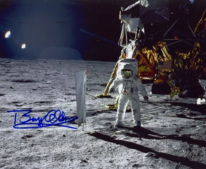 Buzz Aldrin autograph