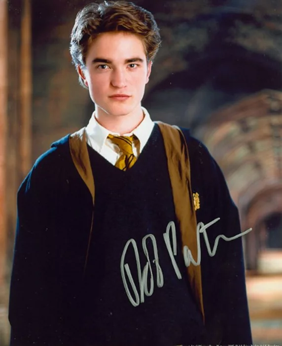 Robert Pattinson autograph