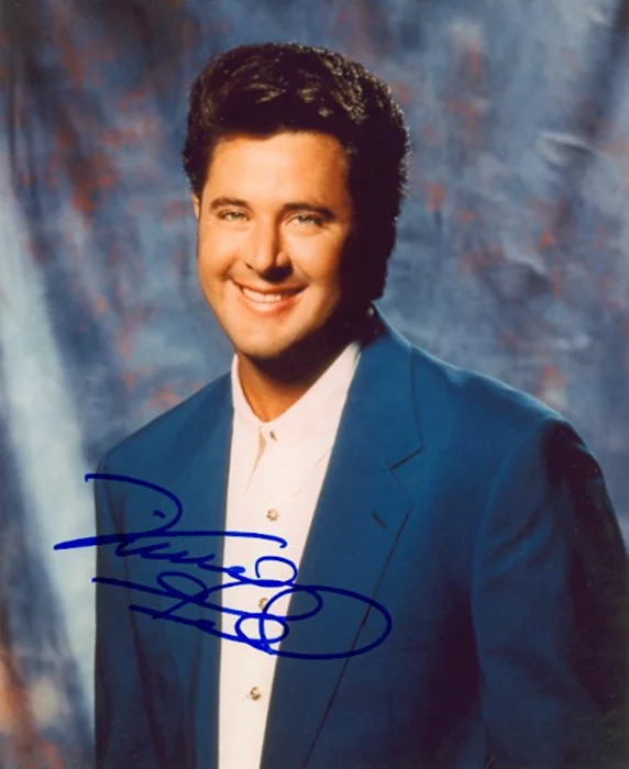 Vince Gill autograph