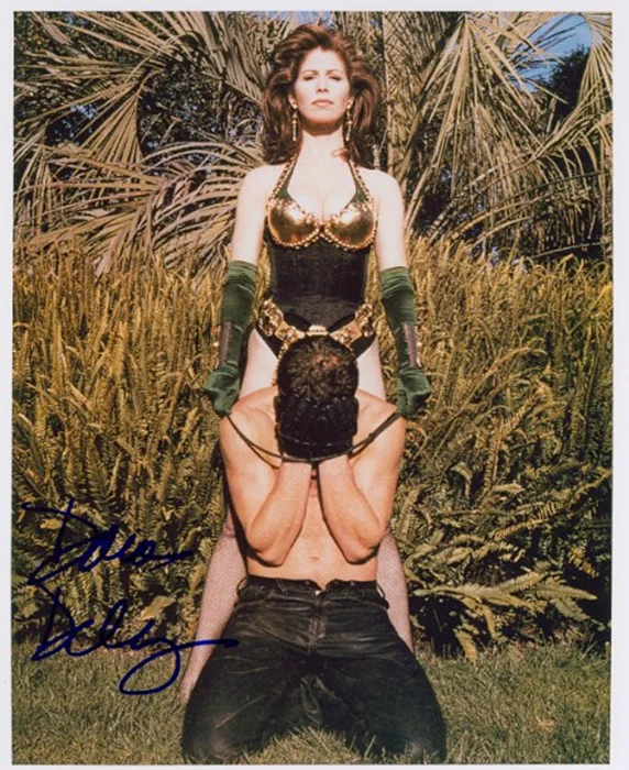 Dana Delany autograph