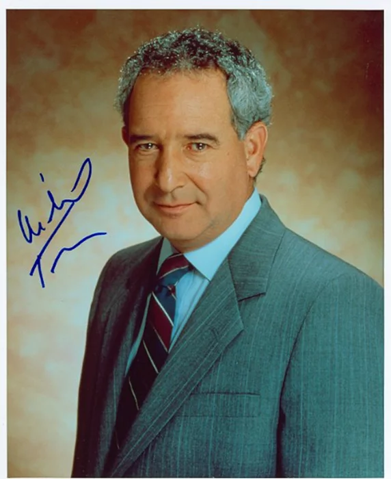 Michael Tucker autograph