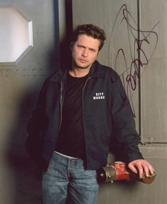 Jason Priestley autograph