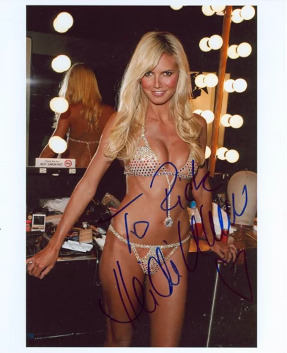 Heidi Klum autograph