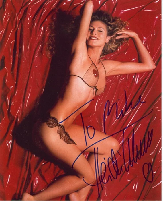 Heidi Klum autograph