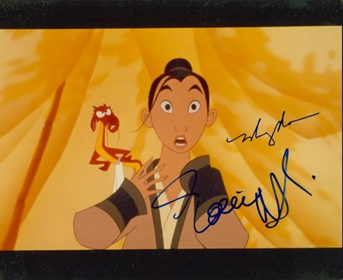 Mulan autograph