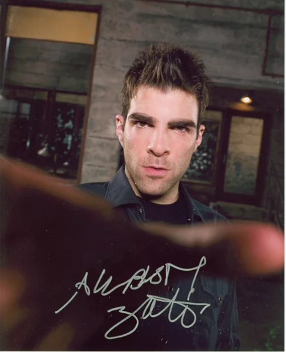 Zachary Quinto autograph