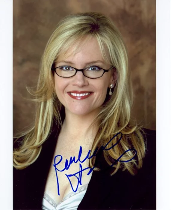 Rachael Harris autograph