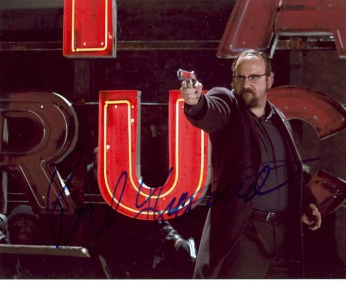 Paul Giamatti autograph