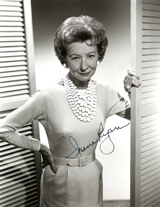 Irene Ryan autograph