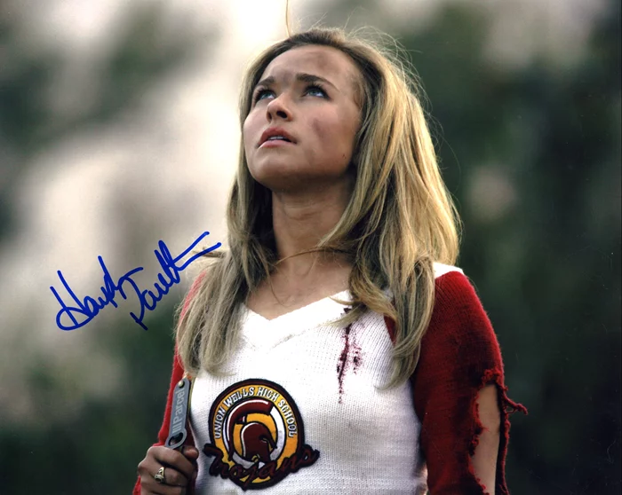 Hayden Panettiere autograph
