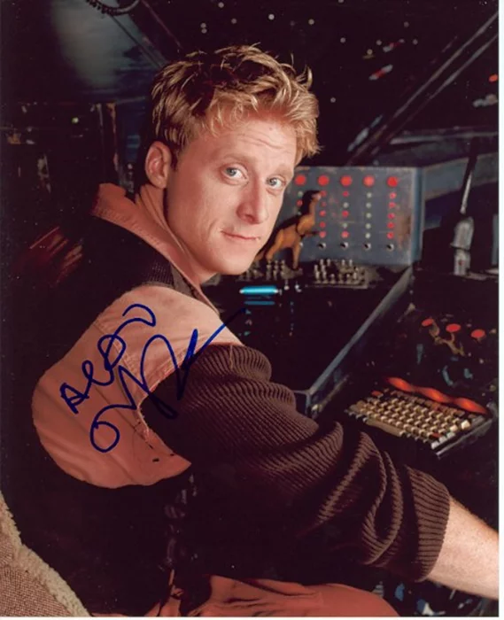 Alan Tudyk autograph