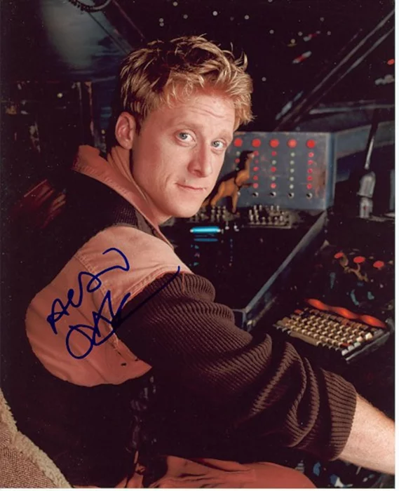 Alan Tudyk autograph