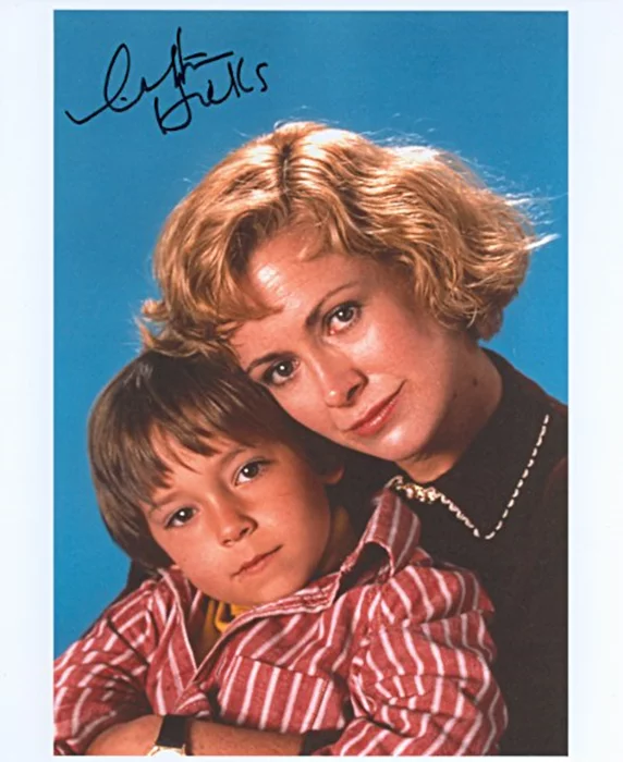 Catherine Hicks autograph