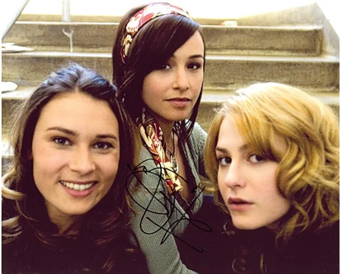 Danielle Harris autograph
