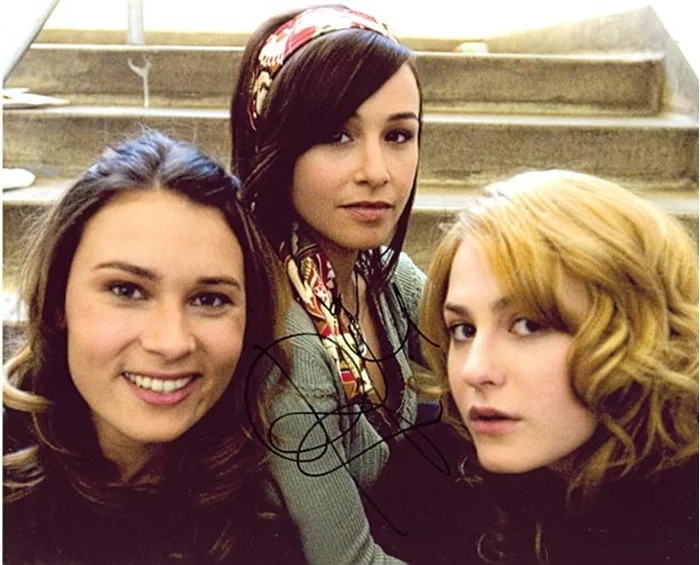 Danielle Harris autograph
