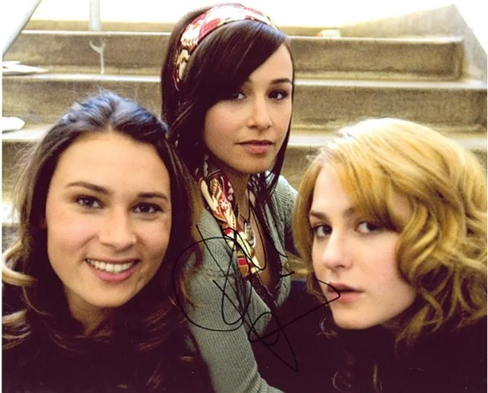 Danielle Harris autograph