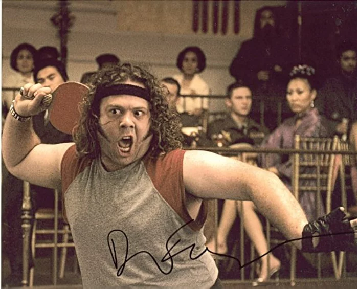 Dan Fogler autograph
