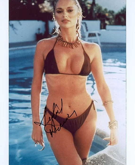 Sybil Danning autograph