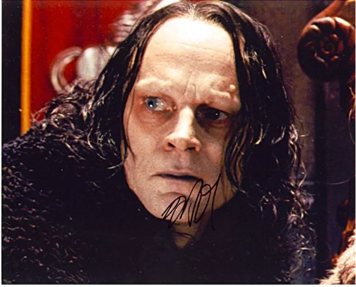 Brad Dourif autograph