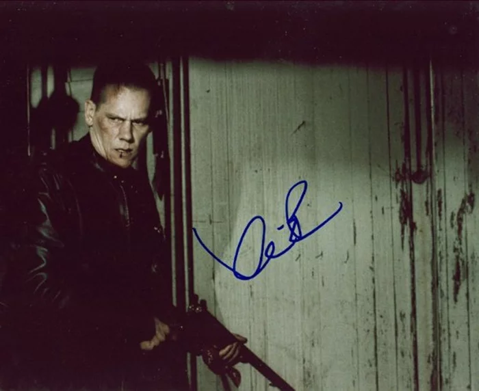 Kevin Bacon autograph