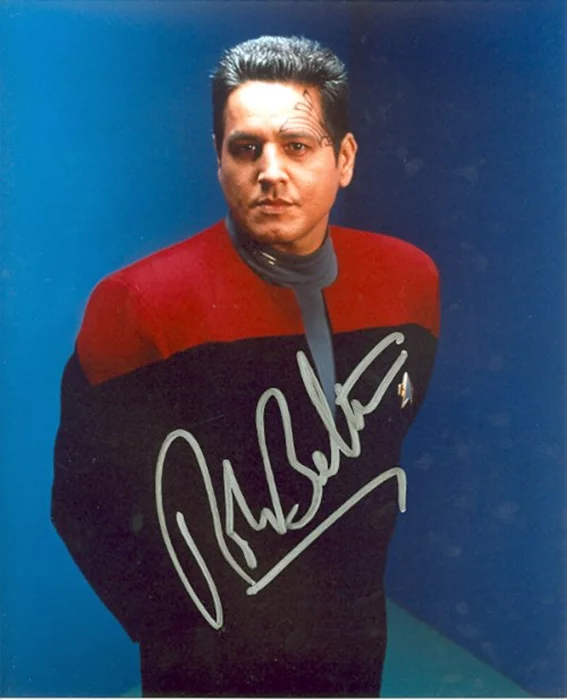 Robert Beltran autograph
