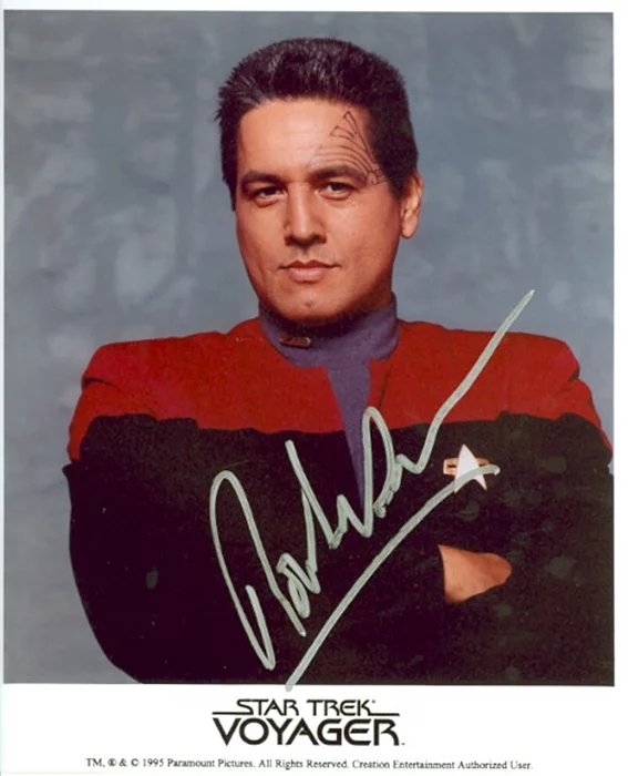 Robert Beltran autograph