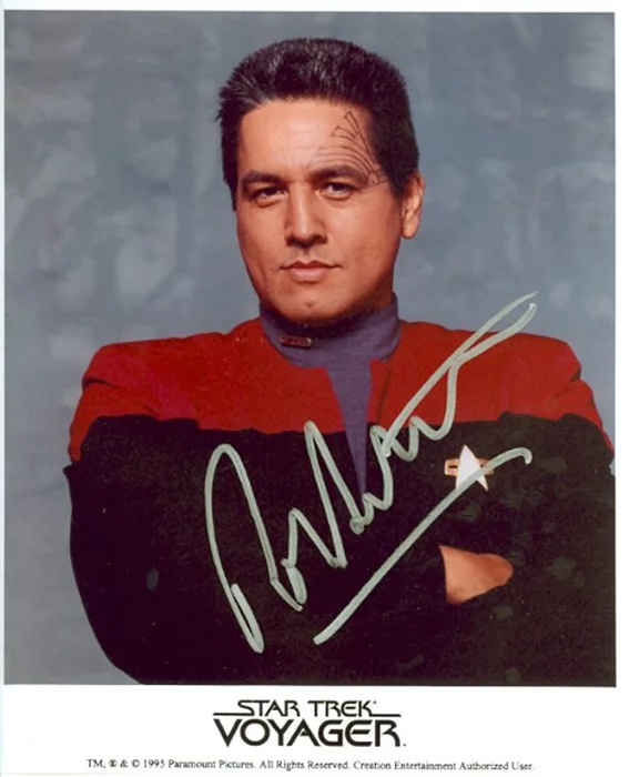 Robert Beltran autograph