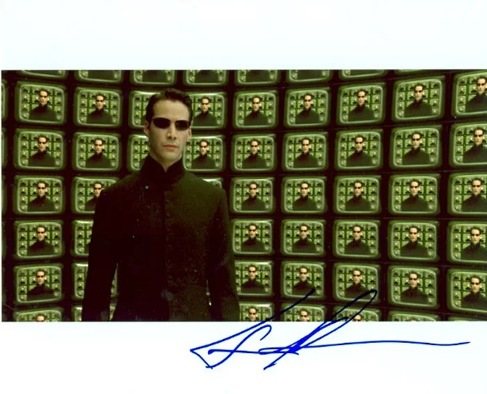 Keanu Reeves autograph