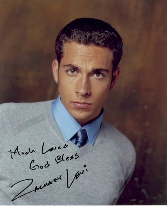 Zachary Levi autograph