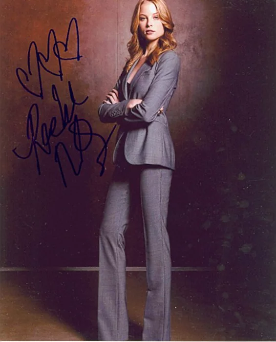 Rachel Nichols autograph