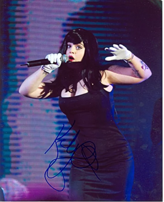 Kelly Osbourne autograph