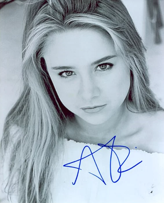 Alessandra Toreson autograph
