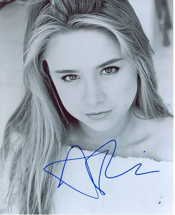 Alessandra Toreson autograph
