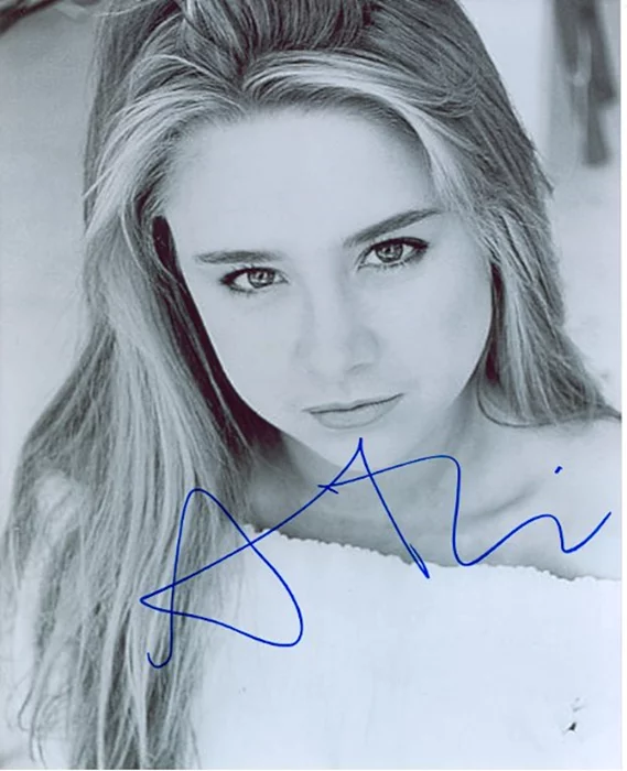 Alessandra Toreson autograph